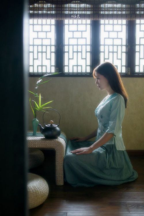 《电竞比赛中的心理战策略揭秘》，电竞 心理