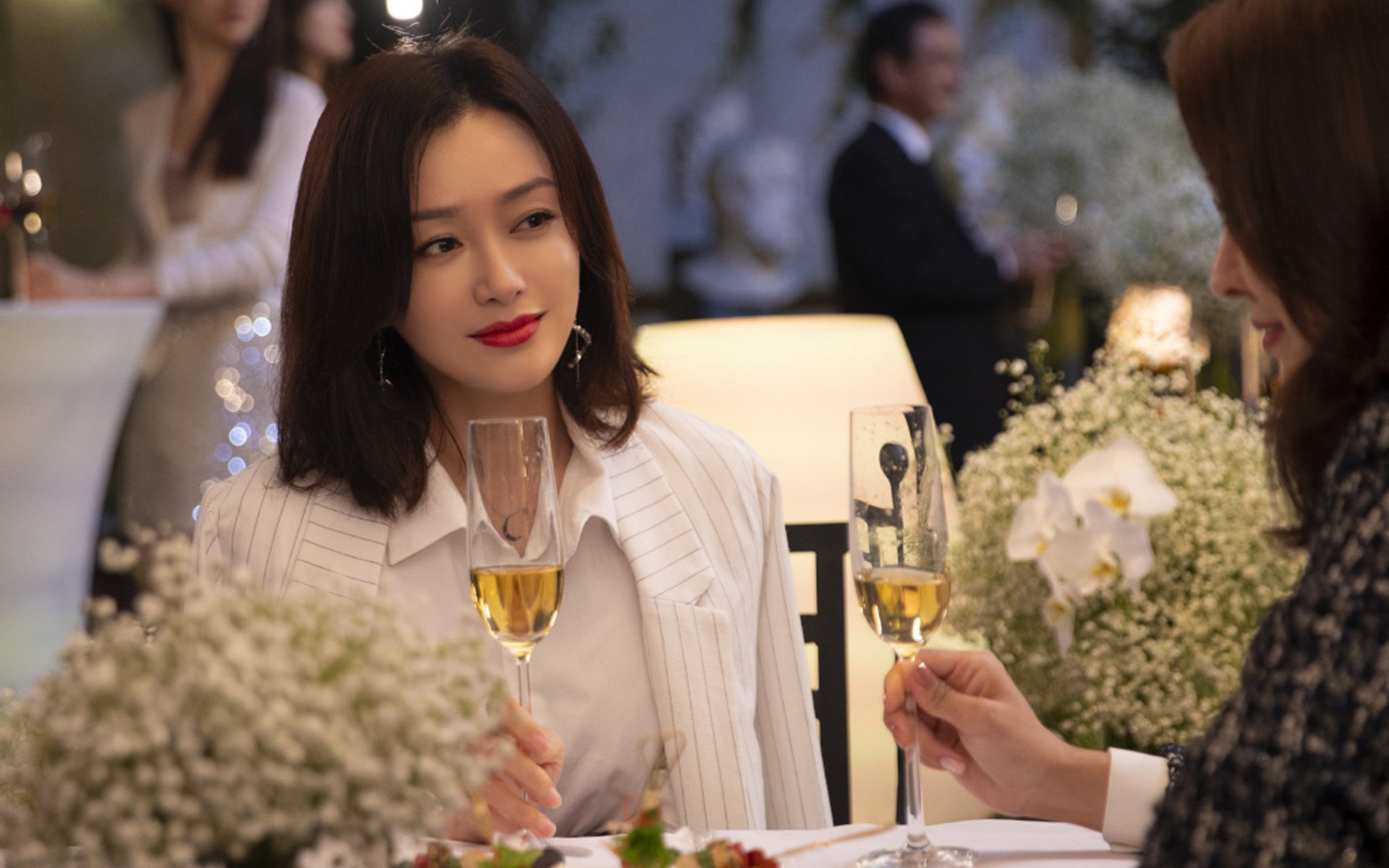 新一轮校园足球政策扶持力度加大提高参与覆盖面,国家出台关于校园足球的政策