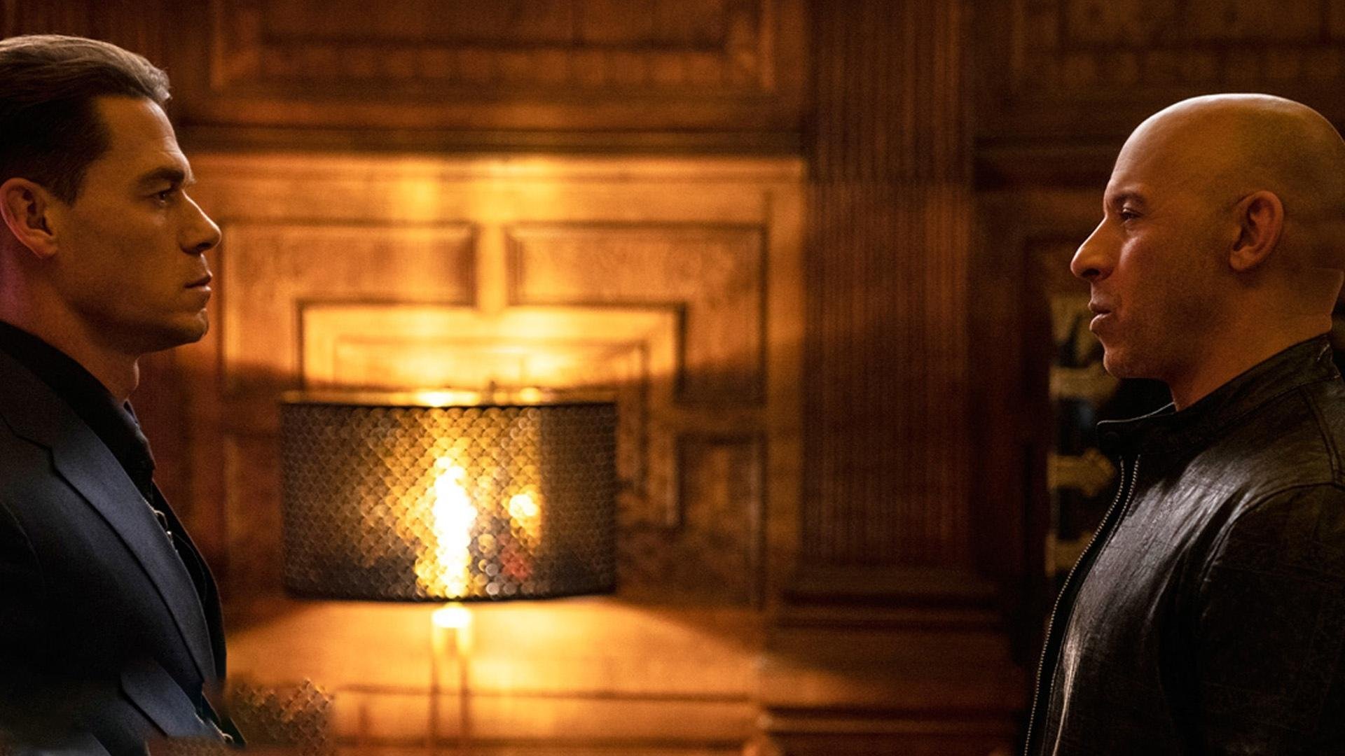 跳水赛场南非女将精准入水，南非跳远运动员